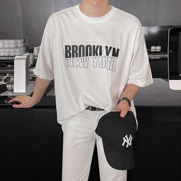 myq letter-printed short-sleeved t-shirt men's summer version loose and versatile cotton half-sleeved round neck top, White;black
myq letter-printed short-sleeved t-shirt men's summer version loose and versatile cotton half-sleeved round neck top, White;black