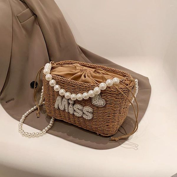 shoulder bags pearl chain hand-woven handbags letter messenger bag handmade summer casual simple fashion portable for weekend vacation
shoulder bags pearl chain hand-woven handbags letter messenger bag handmade summer casual simple fashion portable for weekend vacation