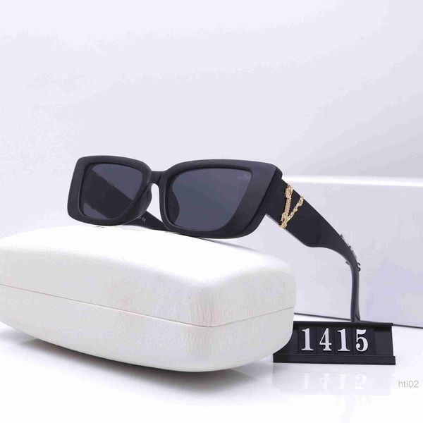 23ss luxurious designer versage sunglasses vercace overseas fanjia box men's and women's old head driving trend glasses pp1415, White;black
23ss luxurious designer versage sunglasses vercace overseas fanjia box men's and women's old head driving trend glasses pp1415, White;black