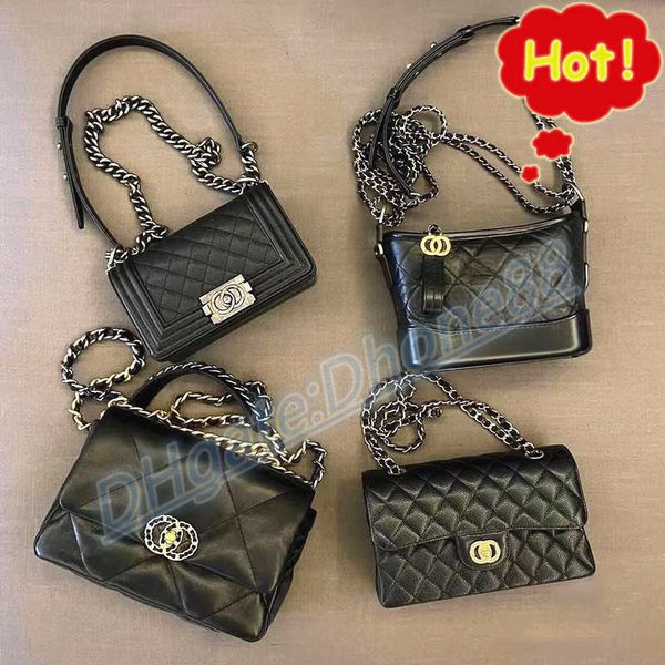 luxury classic 19 cf clutch flap channel bag designer tote gold chain makeup cosmetic toiletry pouch caviar leather lambskin crossbody shoul
luxury classic 19 cf clutch flap channel bag designer tote gold chain makeup cosmetic toiletry pouch caviar leather lambskin crossbody shoul