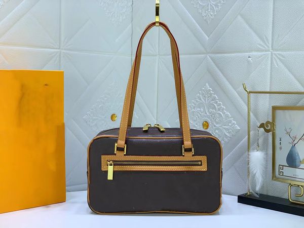 leather luxury designer fashion leather bags wallet small bag luxury designer handbag cards and other personal items, paired with comfortabl
leather luxury designer fashion leather bags wallet small bag luxury designer handbag cards and other personal items, paired with comfortabl