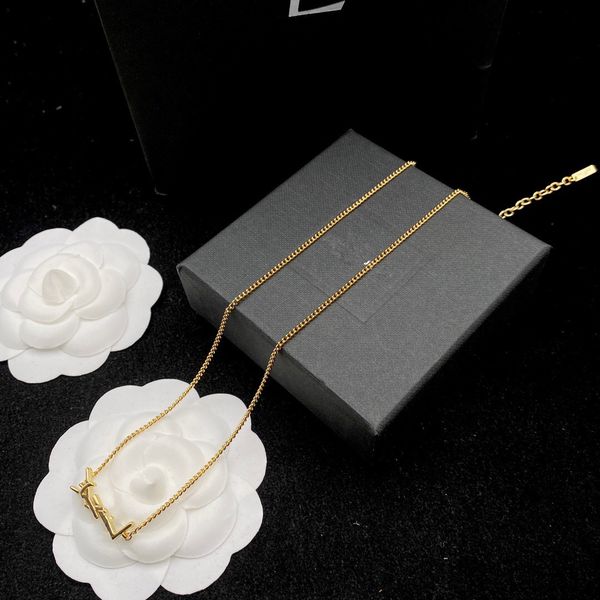 

luxury designer girls women letter pendant choke necklace elegant love 18k yellow gold y logo engrave chain fashion summer jewelry lady part, Silver