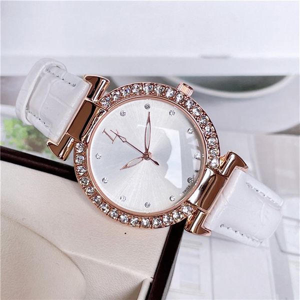 fashion full brand wrist watches women ladies girl crystal style luxury leather strap quartz clock l912940, Slivery;brown
fashion full brand wrist watches women ladies girl crystal style luxury leather strap quartz clock l912940, Slivery;brown