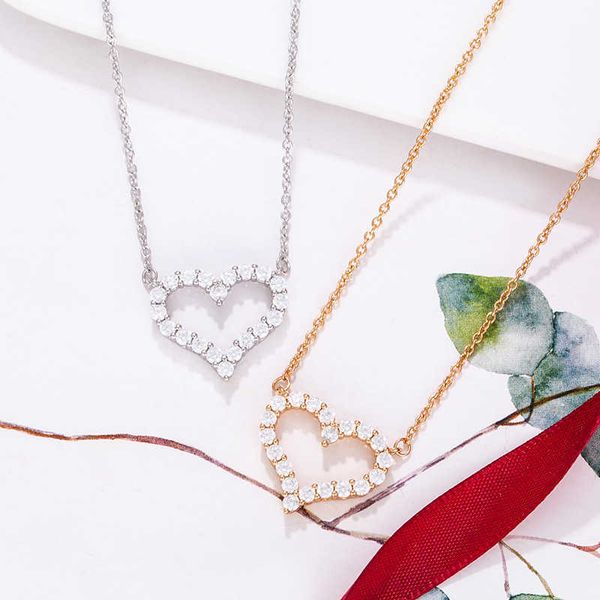 tiffy love diamond necklace s925 sterling silver heart-shaped pendant large and small full clavicle chain female, Black
tiffy love diamond necklace s925 sterling silver heart-shaped pendant large and small full clavicle chain female, Black