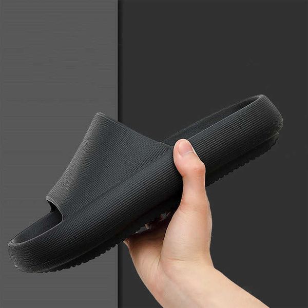 slippers new daily excrement feeling women's summer home bathroom bath couple thick soled men's sandals anti-skid slippers, Black
slippers new daily excrement feeling women's summer home bathroom bath couple thick soled men's sandals anti-skid slippers, Black