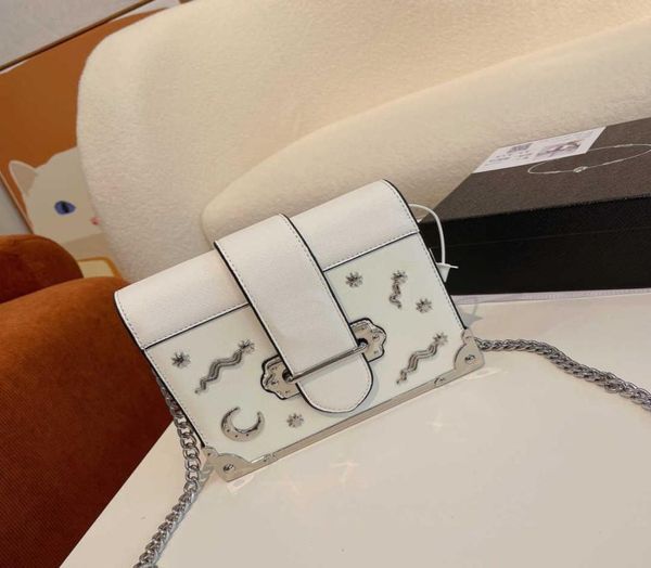 designer bagsladies classic handheld one shoulder messenger bag fashion lightweight versatile fashion design8188938
designer bagsladies classic handheld one shoulder messenger bag fashion lightweight versatile fashion design8188938