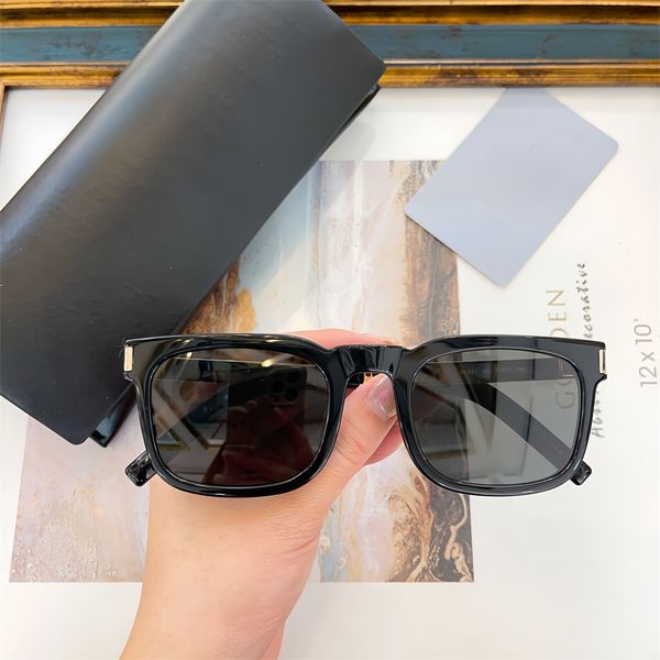 Fashion Designer able full frame sunglasses for men and women wild outdoor street photography sunglasses for drivers business sunglasses Christmas Gift
Fashion Designer able full frame sunglasses for men and women wild outdoor street photography sunglasses for drivers business sunglasses Christmas Gift