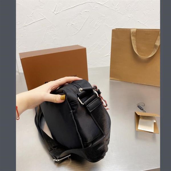 evening bag 2023 winter design chest men's and women's handbag purse full color cute messenger bag size 23cm219s
evening bag 2023 winter design chest men's and women's handbag purse full color cute messenger bag size 23cm219s
