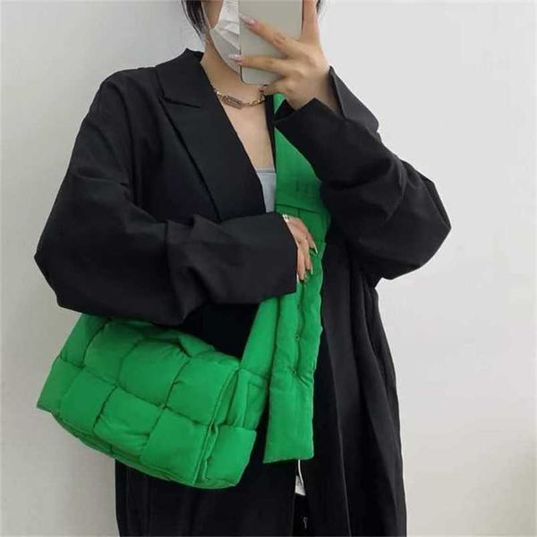 designer bottegas bags venetas handbag bags woven down messenger the same type of sponge pillow autumn and winter shoulder half pricegnwp wi
designer bottegas bags venetas handbag bags woven down messenger the same type of sponge pillow autumn and winter shoulder half pricegnwp wi