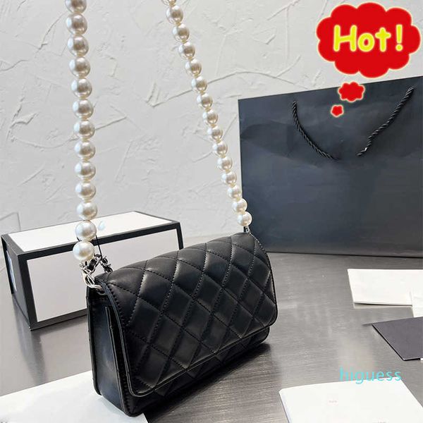 women's designer bags fashion pearl chain shoulder bag classic quilted leather crossbody messenger handbags multifunction purse high
women's designer bags fashion pearl chain shoulder bag classic quilted leather crossbody messenger handbags multifunction purse high