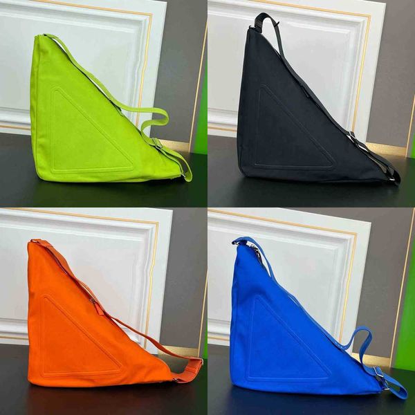 triangle shape stereo designer bag luxurys designers shoulder bags high capacity crossbody woman's handbags 220527
triangle shape stereo designer bag luxurys designers shoulder bags high capacity crossbody woman's handbags 220527