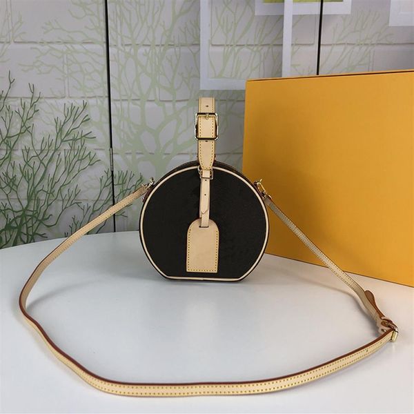 mini designers bags chapeau luxurys petite hatbox flowers women handbags canvas boite shoulder brown handle with pures with bag fa307w
mini designers bags chapeau luxurys petite hatbox flowers women handbags canvas boite shoulder brown handle with pures with bag fa307w