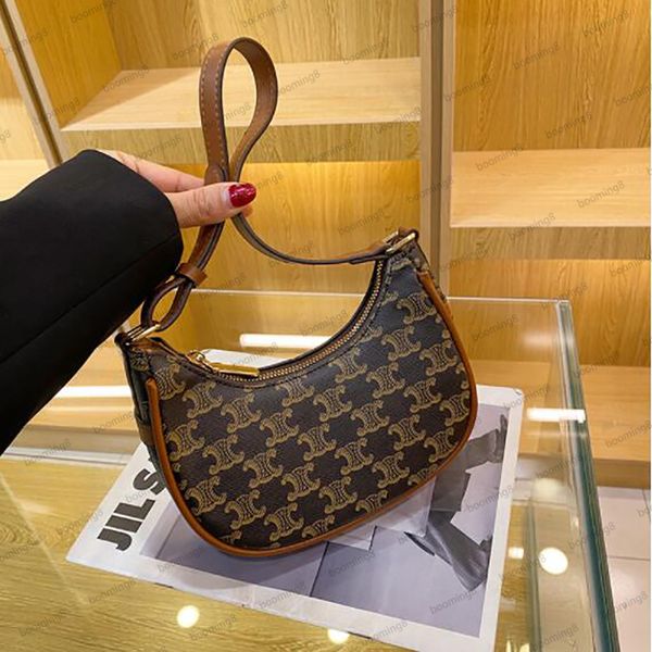 designer crescent single shoulder underarm women's bag elegant and fashion bag for female minority design handheld diagonal straddle ba
designer crescent single shoulder underarm women's bag elegant and fashion bag for female minority design handheld diagonal straddle ba