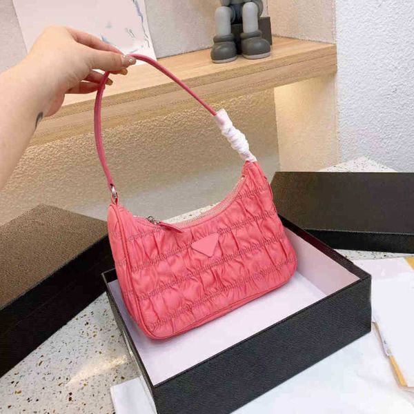 vintage hobo underarm bag women sportdesigner folds shoulder crossbody handbags lady luxury wallet 220809
vintage hobo underarm bag women sportdesigner folds shoulder crossbody handbags lady luxury wallet 220809