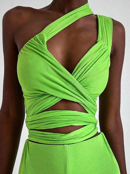 t-shirt sibybo diagonal shoulder cross strap crop women lace up sleeveless knitted tank femme basic high street vest tee, White
t-shirt sibybo diagonal shoulder cross strap crop women lace up sleeveless knitted tank femme basic high street vest tee, White