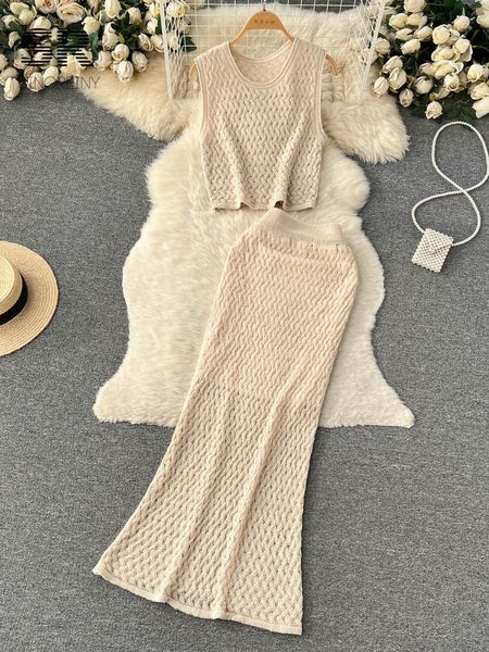 two piece dress singreiny summer knit two piece sets women sleeveless o neck elastic waist long skirt elegant casual solid suit 230421, White
two piece dress singreiny summer knit two piece sets women sleeveless o neck elastic waist long skirt elegant casual solid suit 230421, White