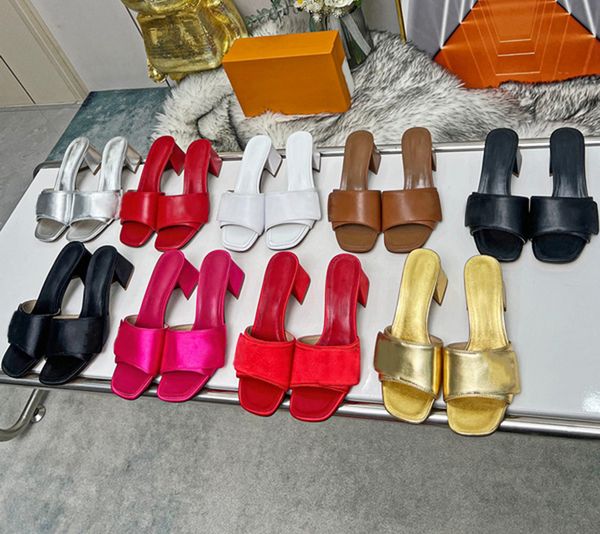 2023 women shake sandal slippers calf leather female 2.2-inch heel indoor casual sandals summer designer luxury fashion ladies beach flat fl, Black
2023 women shake sandal slippers calf leather female 2.2-inch heel indoor casual sandals summer designer luxury fashion ladies beach flat fl, Black