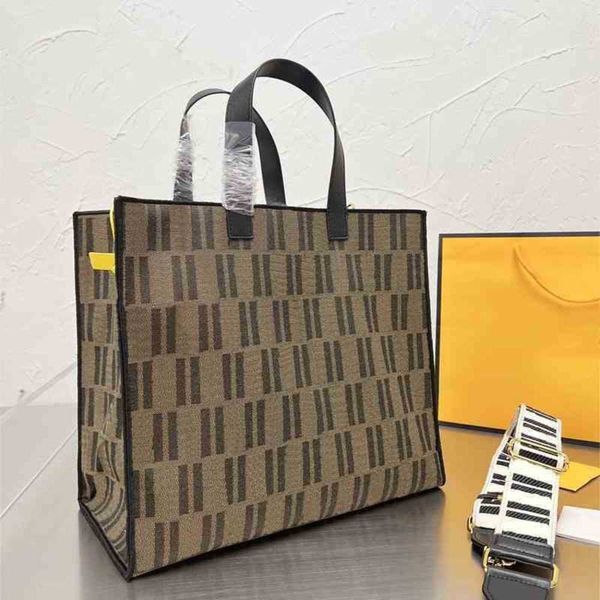 shoulder bags shoulder bags totes leather handbags women designer handbag tote bag embroidery print high capacity packs crossbody female sho
shoulder bags shoulder bags totes leather handbags women designer handbag tote bag embroidery print high capacity packs crossbody female sho