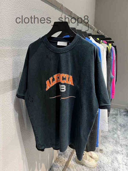 balenciga t shirt water 22fw high version b family chest scissors short sleeve worn holes black gray red upper body same, White;black
balenciga t shirt water 22fw high version b family chest scissors short sleeve worn holes black gray red upper body same, White;black