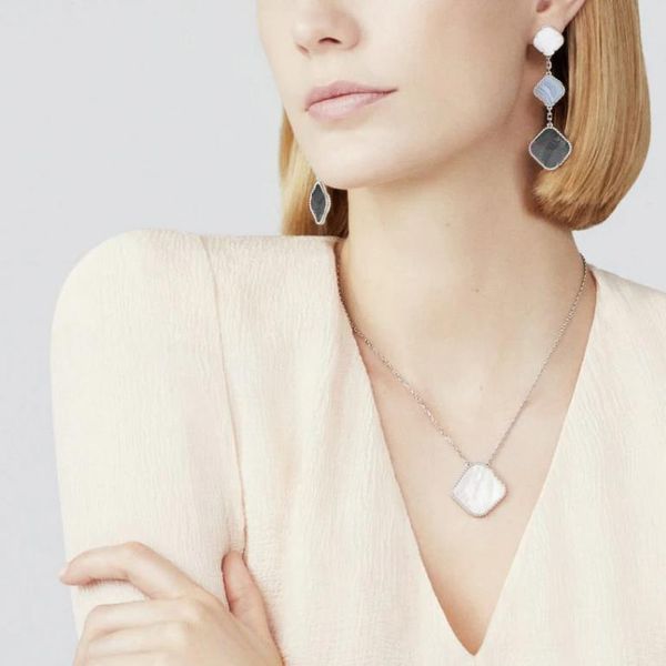 three clover dangle earrings mother-of-pearl fashion brand earring girl ear studs wedding gift jewelry accessories, Silver
three clover dangle earrings mother-of-pearl fashion brand earring girl ear studs wedding gift jewelry accessories, Silver