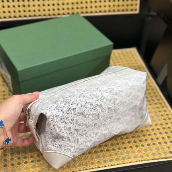 Travel Makeup women Bag Luxury Designer Handbag Small Bag Womens Handbag Designer Wallet Travel Bag Storage Bag Large Handbag Leather Bag, #5
Travel Makeup women Bag Luxury Designer Handbag Small Bag Womens Handbag Designer Wallet Travel Bag Storage Bag Large Handbag Leather Bag, #5