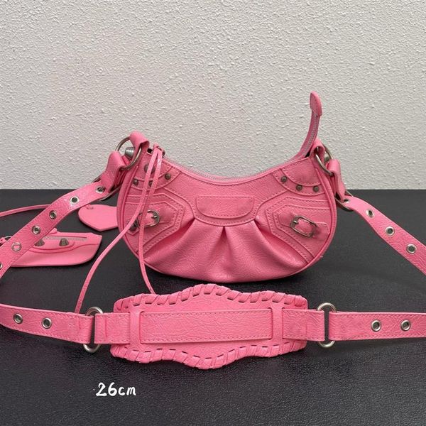 women le cagole shoulder bag hobo women design luxury designer motorcycle pleated crescent saddle crossbody messenger mirror coin 3269
women le cagole shoulder bag hobo women design luxury designer motorcycle pleated crescent saddle crossbody messenger mirror coin 3269