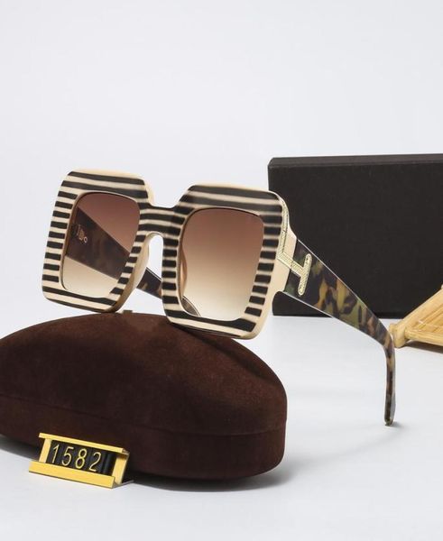 sunglasses for women and men summer style 1582 antiultraviolet retro plate square full frame fashion eyeglasses random box3345696, White;black
sunglasses for women and men summer style 1582 antiultraviolet retro plate square full frame fashion eyeglasses random box3345696, White;black