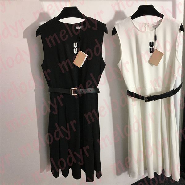 summer vest dress summer sleeveless slim skirts embroidery letter women casual dress, Black
summer vest dress summer sleeveless slim skirts embroidery letter women casual dress, Black