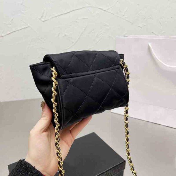 shoulder bags designer bag women vintage handbag shoulder chest purses leatherluxury crossbody clutch fashion fanny packs 220402
shoulder bags designer bag women vintage handbag shoulder chest purses leatherluxury crossbody clutch fashion fanny packs 220402