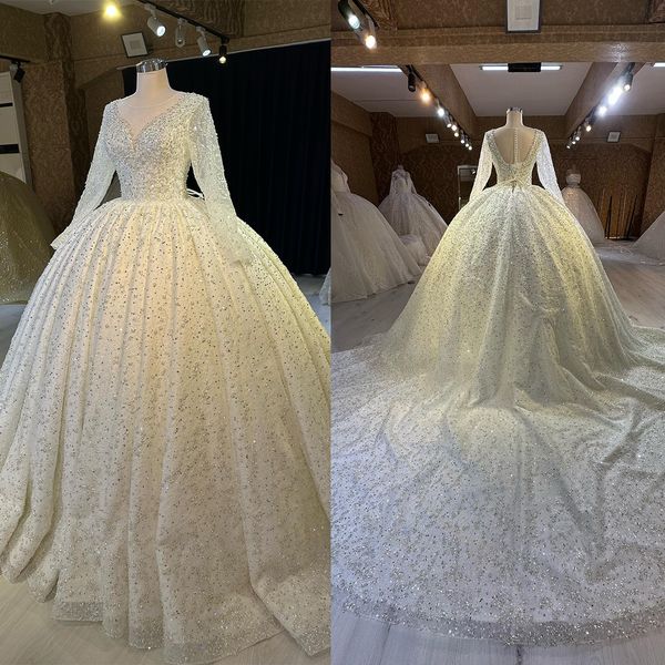 elegant ball gown wedding dresses v neck applique lace bridal gowns custom made long sleeves button back sweep train vestidos de novia, White
elegant ball gown wedding dresses v neck applique lace bridal gowns custom made long sleeves button back sweep train vestidos de novia, White