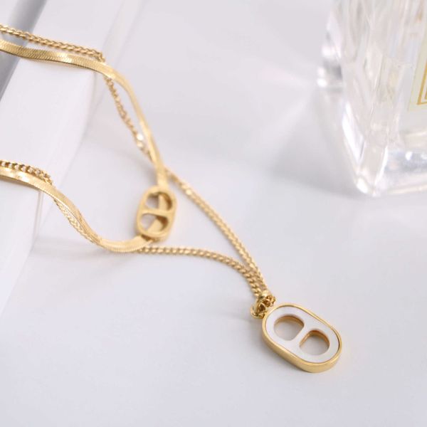 designerhongfang korean version minimalist style herms fritillaria inlaid with pig nose element chain necklace for women's versatile co, Black
designerhongfang korean version minimalist style herms fritillaria inlaid with pig nose element chain necklace for women's versatile co, Black