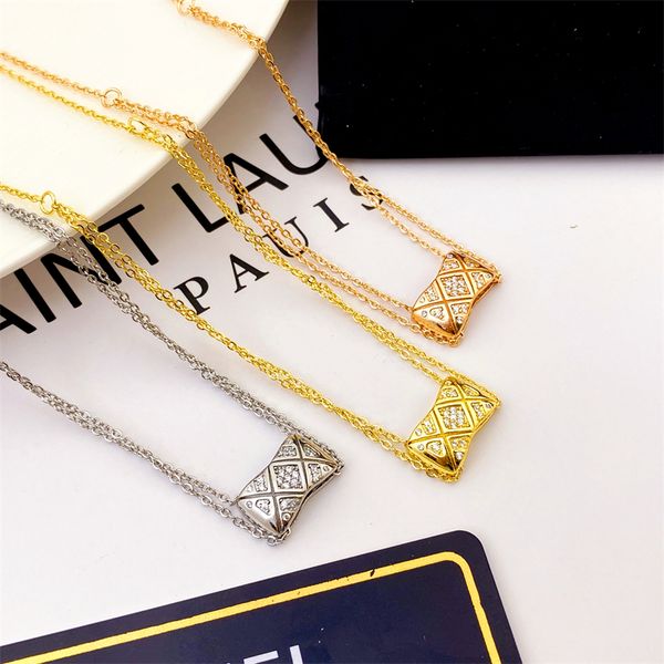 luxury necklace pendant necklaces designer jewelry for woman rose gold silver Perfume Pineapple Jewelry wedding party gift
luxury necklace pendant necklaces designer jewelry for woman rose gold silver Perfume Pineapple Jewelry wedding party gift