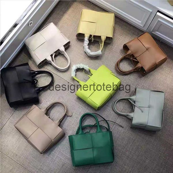 fashion woven bag handle shoulder single arco tote cabat large-capacity bags vegetable basket handbag summer lady hobo casual botega v cross
fashion woven bag handle shoulder single arco tote cabat large-capacity bags vegetable basket handbag summer lady hobo casual botega v cross
