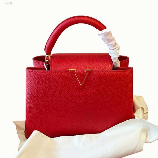 luxury brand shoulder bags women shoulderbags new year handbags girl bag fashion lady shoulder-bags woman handbag totes designerfemale leath
luxury brand shoulder bags women shoulderbags new year handbags girl bag fashion lady shoulder-bags woman handbag totes designerfemale leath