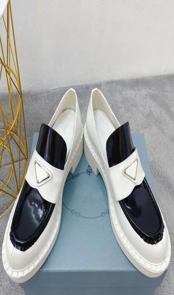 chocolate brushed leather shoes these retroinspired loafers feature iconic triangle logo are crafted from leather traditionally us7086134, Black
chocolate brushed leather shoes these retroinspired loafers feature iconic triangle logo are crafted from leather traditionally us7086134, Black