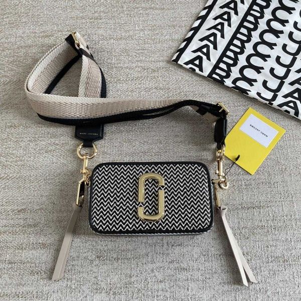 bags women's camera mj shoulder crossbody 2023 fashion versatile color wide strap one women luxury niche stylish camera bag rdd0
bags women's camera mj shoulder crossbody 2023 fashion versatile color wide strap one women luxury niche stylish camera bag rdd0