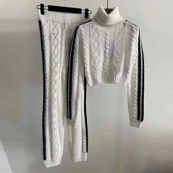 pants 22prefall new white hallow out knitted set fashion runway long sleeve cropped navel causal high waist long pants for women
pants 22prefall new white hallow out knitted set fashion runway long sleeve cropped navel causal high waist long pants for women