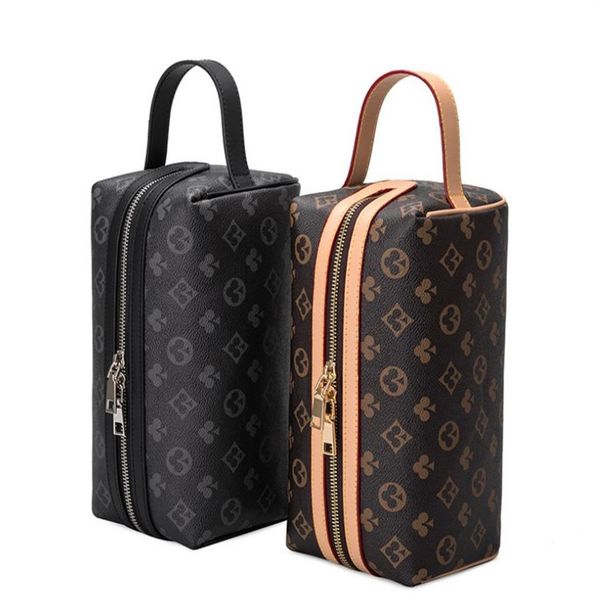 luxurys clutch bags toiletry pouch handbags purses men women leather handbag shoulder bag wallets card holder chain key pouchs168n
luxurys clutch bags toiletry pouch handbags purses men women leather handbag shoulder bag wallets card holder chain key pouchs168n