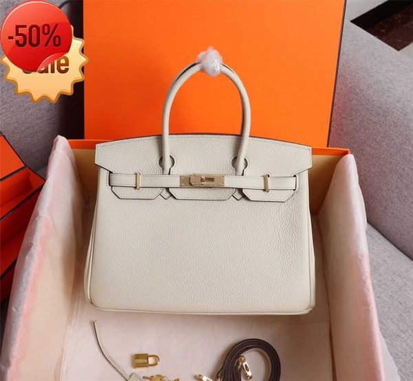new totes 5a fashion purse women shoulder bags cowskin genuine leather handbag scarf charm with shoulders straps and packing b
new totes 5a fashion purse women shoulder bags cowskin genuine leather handbag scarf charm with shoulders straps and packing b