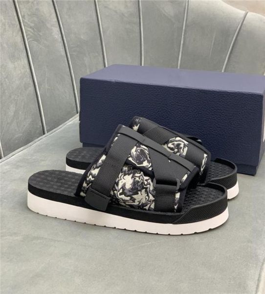 designer mens sandals genuine leather sippers staggered buckle strap summer outdoor flip flops platform casual slipper shoes with 3914152, Black
designer mens sandals genuine leather sippers staggered buckle strap summer outdoor flip flops platform casual slipper shoes with 3914152, Black