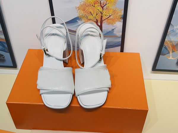 women shake sandal slippers calf leather female ankle strap 9.5 cm heel sandals summer designer luxury fashion ladies beach flat flip flops, Black
women shake sandal slippers calf leather female ankle strap 9.5 cm heel sandals summer designer luxury fashion ladies beach flat flip flops, Black