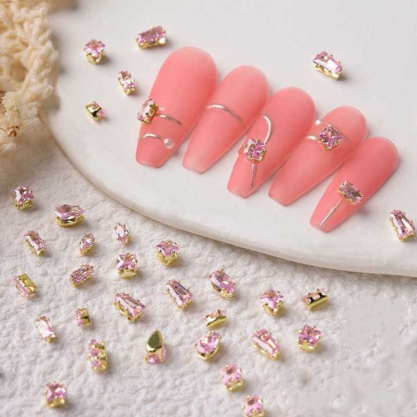 nail art decorations mix 20pcsbox quality gold sparkle mini flatback pink diamonds for nails decoration horse eyes water drop shaped deisgne, Silver;gold
nail art decorations mix 20pcsbox quality gold sparkle mini flatback pink diamonds for nails decoration horse eyes water drop shaped deisgne, Silver;gold