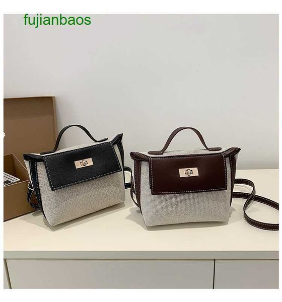 hemres 2424 live streaming single shoulder bag autumn 2023 new dumpling grade feeling crossbody, Black
hemres 2424 live streaming single shoulder bag autumn 2023 new dumpling grade feeling crossbody, Black