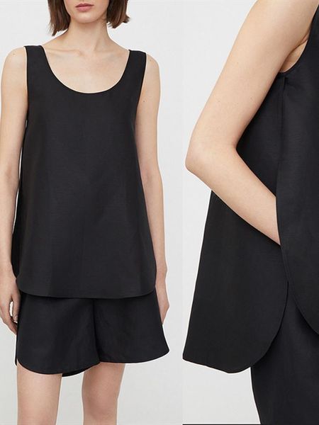 tanks 2022 summer new women u neck side split soft tank allmatch ladies loose sleeveless white or black vest, Black;white
tanks 2022 summer new women u neck side split soft tank allmatch ladies loose sleeveless white or black vest, Black;white