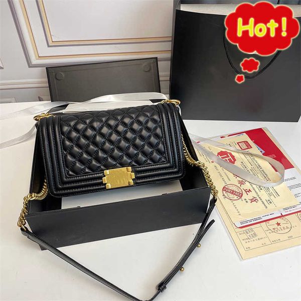 luxury designer boy bags classic chain flap quilted bag women calfskin caviar leather shoulder bags crossbody handbags purses tote lady clut
luxury designer boy bags classic chain flap quilted bag women calfskin caviar leather shoulder bags crossbody handbags purses tote lady clut