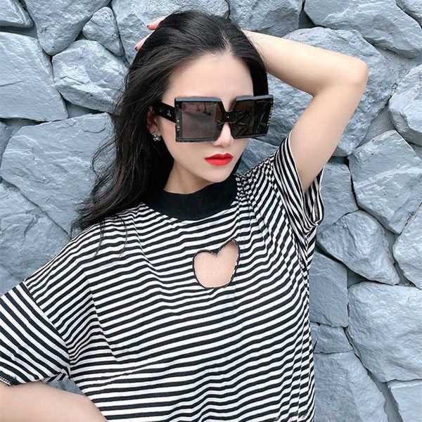 frames 2022 women's polarized street sins net red square sunglasses, White;black
frames 2022 women's polarized street sins net red square sunglasses, White;black