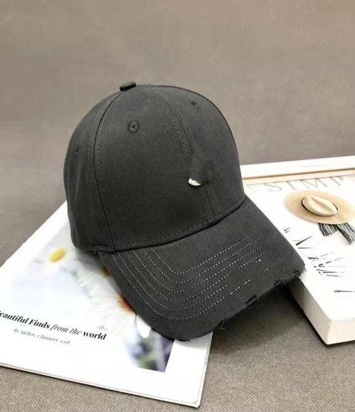 designer brand baseball caps men039s women039s autumn and winter couples new soft widebrimmed sun hats 678750, Blue;gray
designer brand baseball caps men039s women039s autumn and winter couples new soft widebrimmed sun hats 678750, Blue;gray