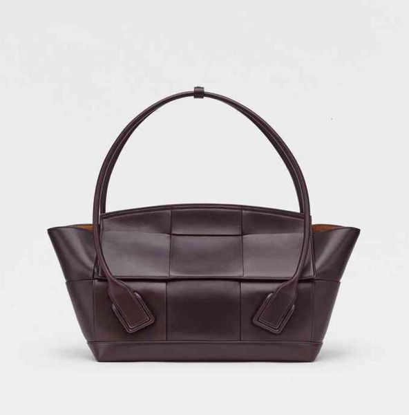 original designer fashion bags s bottegas039s venetas039ss arco medium european agent purchase cowhide portable b v5054813
original designer fashion bags s bottegas039s venetas039ss arco medium european agent purchase cowhide portable b v5054813