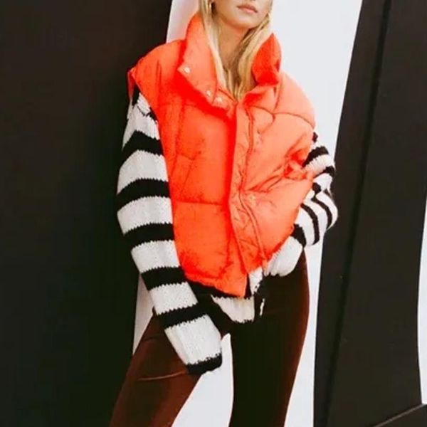 vests women's parkas coat warm jacket fashion sleeveless coat female zipper jacket solid ladies waistcoat pocket woman outwear trf top, Black;white
vests women's parkas coat warm jacket fashion sleeveless coat female zipper jacket solid ladies waistcoat pocket woman outwear trf top, Black;white