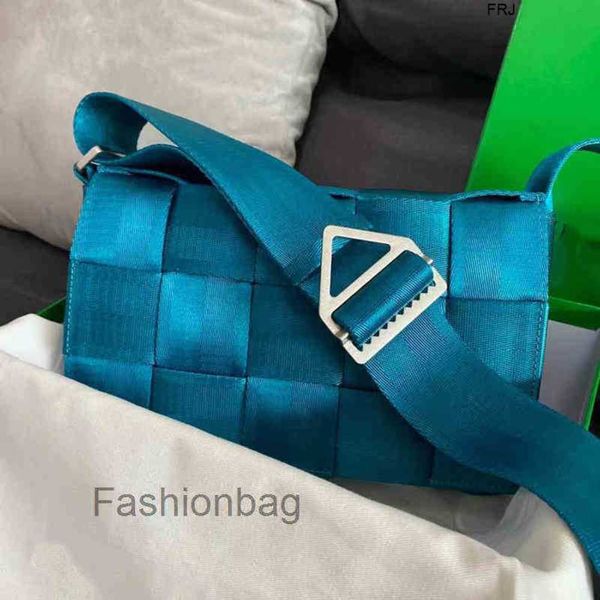 designer bottegas bags venetas cassettes designer classic underarm luxurys nylon canvas woven autumn winter lattice pillow have logo frj
designer bottegas bags venetas cassettes designer classic underarm luxurys nylon canvas woven autumn winter lattice pillow have logo frj